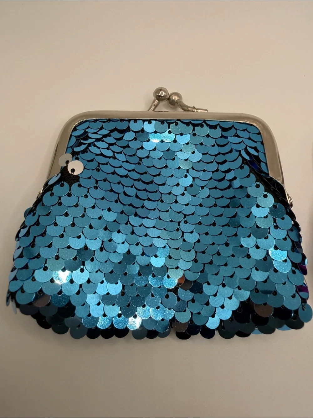 N/A shiny blue